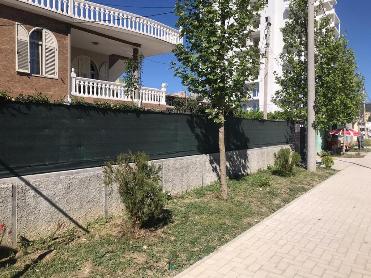 Hotel Colombo Vlorë Exterior foto