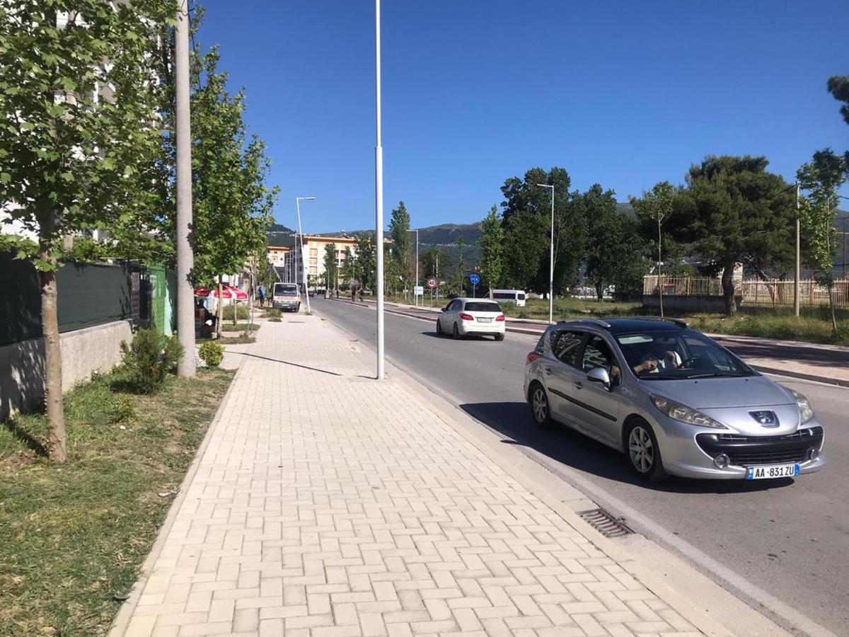 Hotel Colombo Vlorë Exterior foto